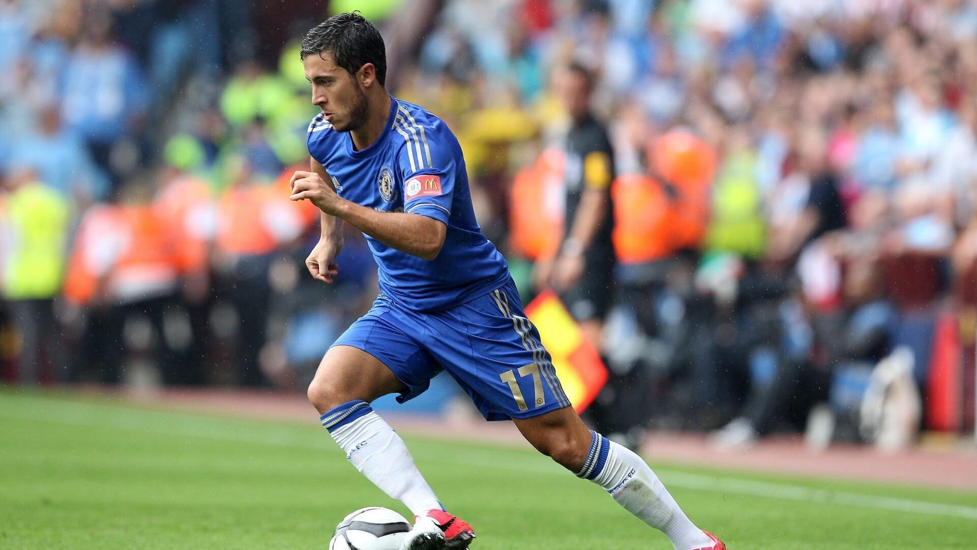 开云电竞赛事-NBA季后赛第一轮精彩纷呈，nba季后赛首轮录像回放